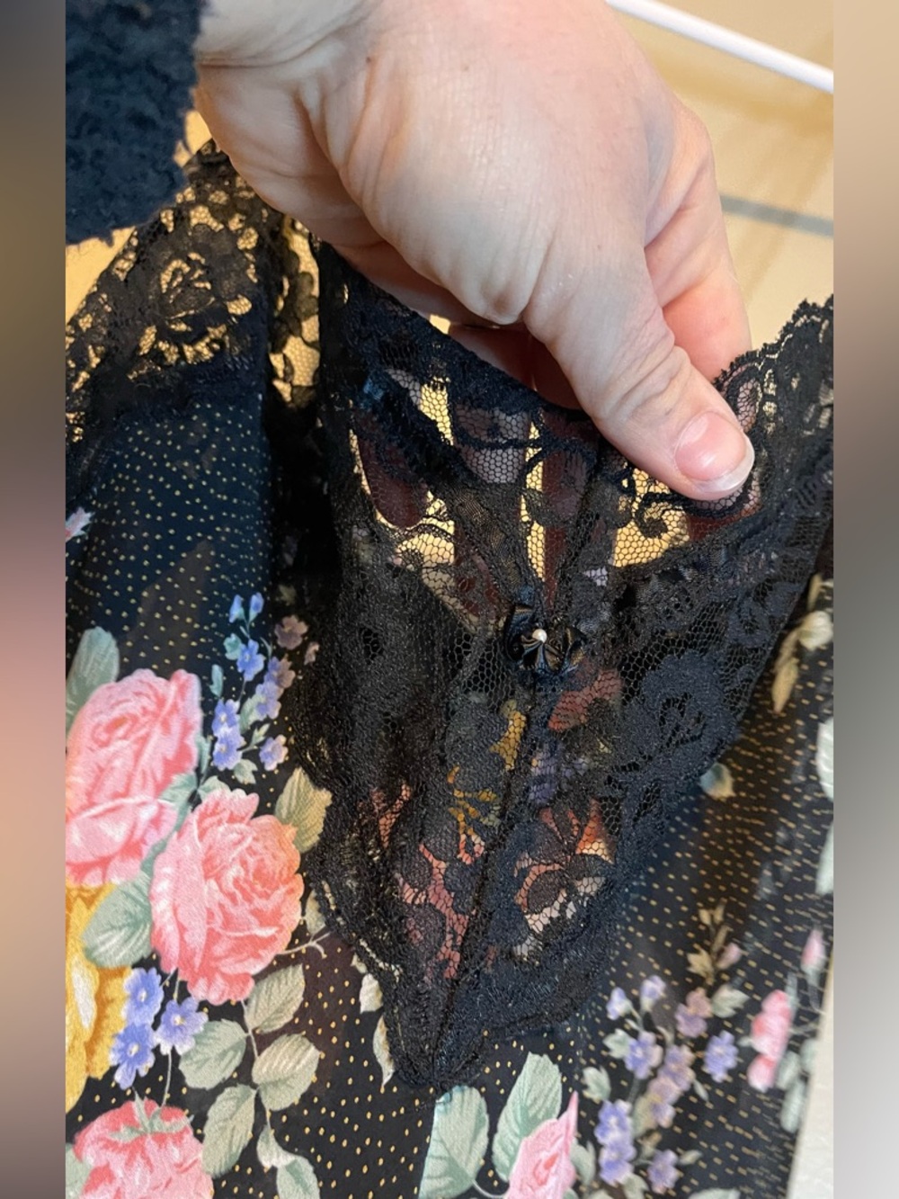 Vintage 1980’s Erica Taylor 2 Piece Floral Lace Sheer Teddy Romper & Robe Set - Picture 8 of 15